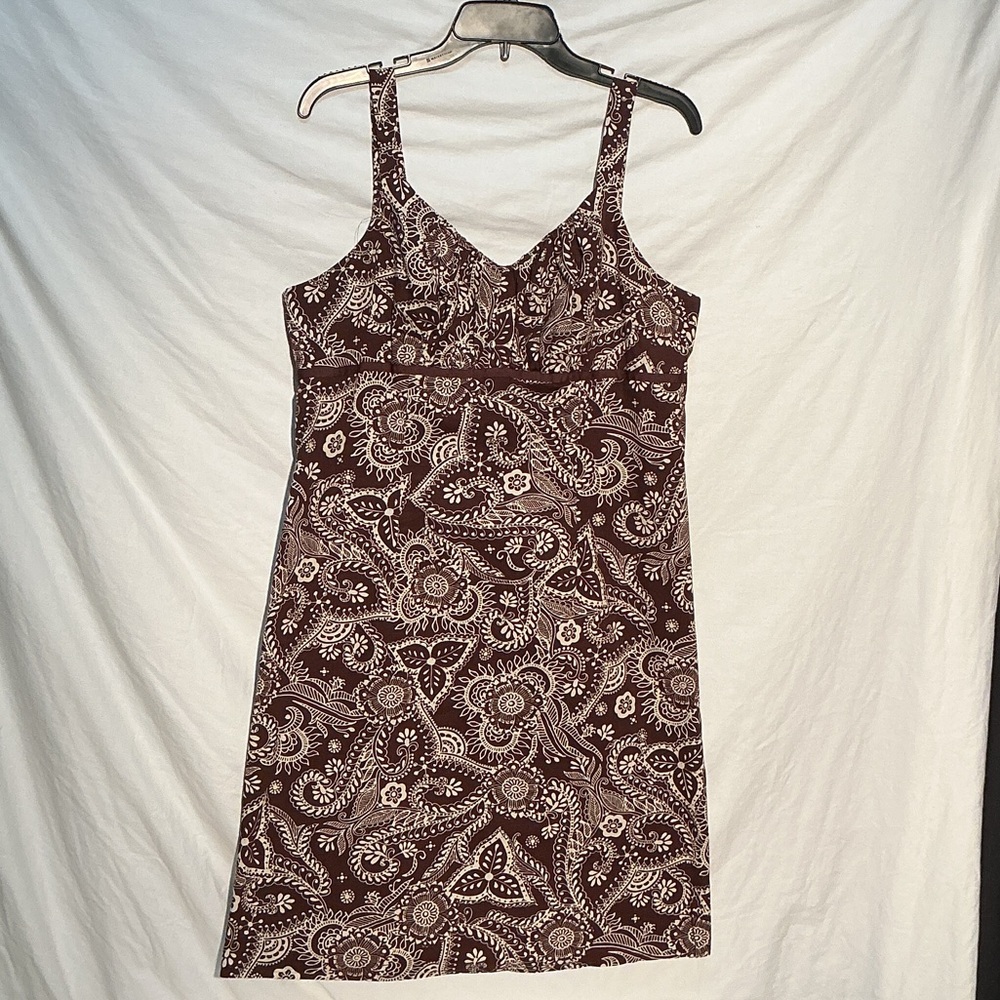 Elegant Paisley Print Dress